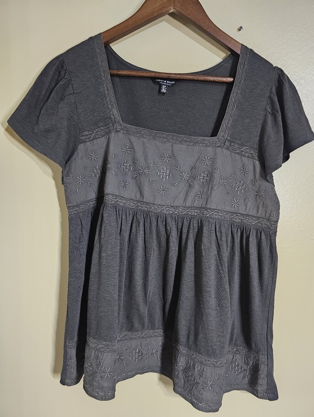 Lucky Brand Embroidered Boho Babydoll Top Gray Modal Cotton Petite Small